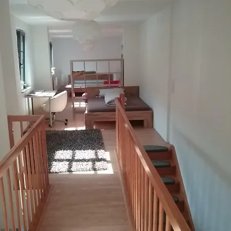 Privatunterkunft Maisonette Ferienwohnung In Der Topfergasse
