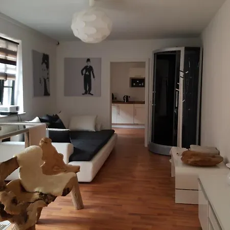 Privatunterkunft Maisonette Ferienwohnung In Der Topfergasse *